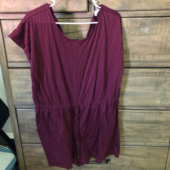 Maroon Romper. - Picture 1 of 4
